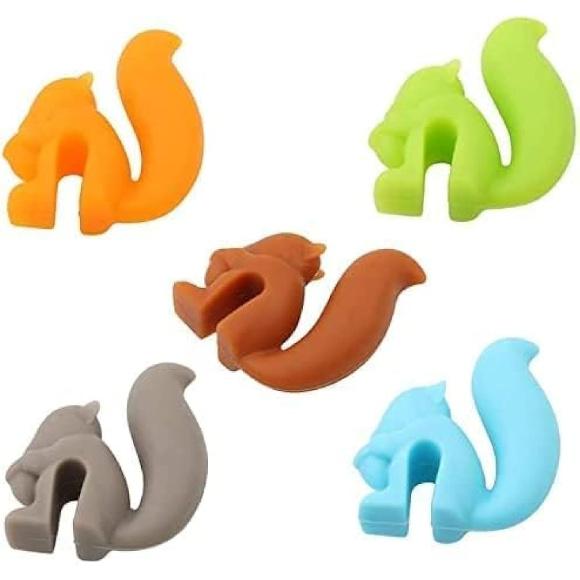 JJLFresheners 5 Pcs Colorful Cute Squirrel Shape Silicone Tea Bag Holder Cup, Squirrel Drink Markers, Tea Bag Holder for Cup Hanging Tool Mug Candy