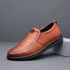 Мода 2024 года, осень, новые мужские повседневные кожаные туфли, удобные и дышащие кожаные туфли без застежек, британские однотонные мужские туфли