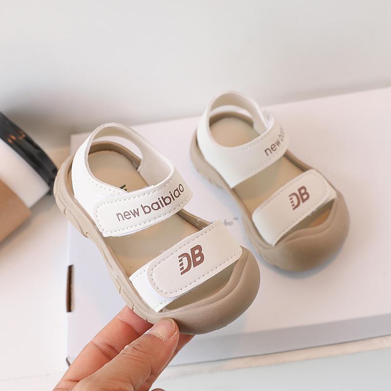 Summer new baby sandals with soft soles, toddler shoes for boys, non-slip shoes for girls, cute little boys' closed-toe shoes