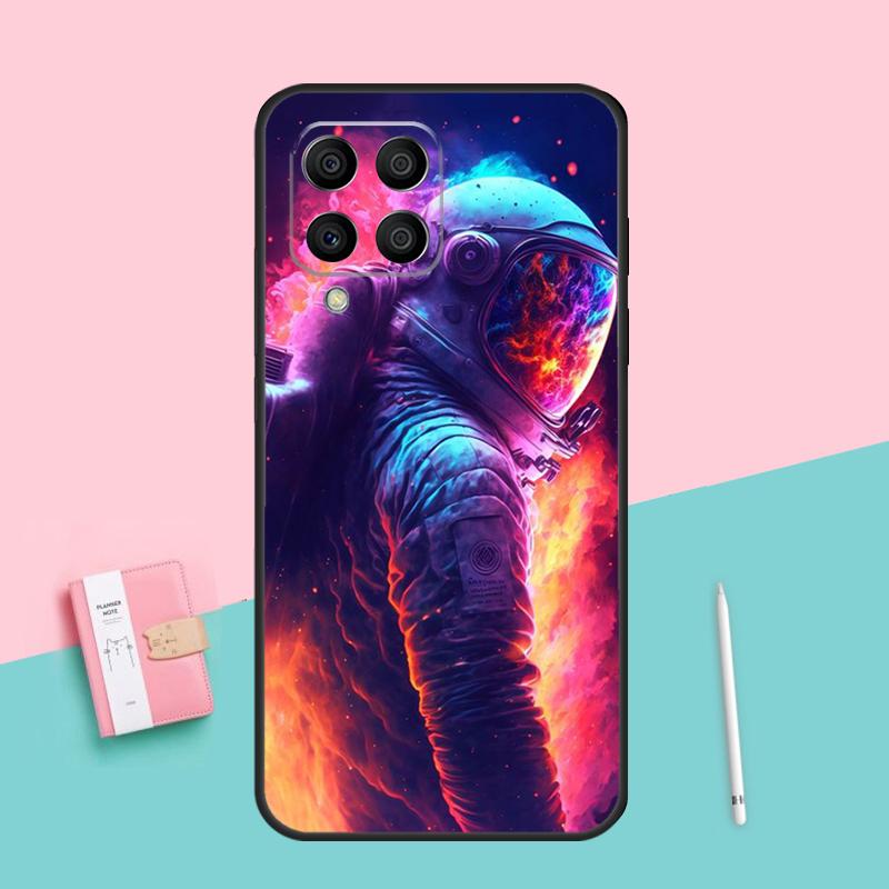 Space Moon Astronaut For Samsung Galaxy M12 M16 M34 M11 M35 M21 M06 M33 M13 M53 M31 M55 M15 M14 M54 M32 M52 Case