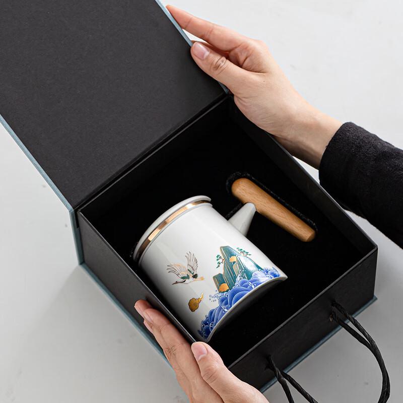 Auspicious Cloud & Crane Ceramic Tea Infuser Mug