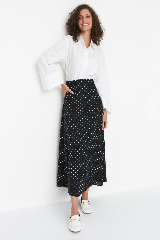 Women's Fashion Ecru Lined Polka Dot Pleated Woven Skirt