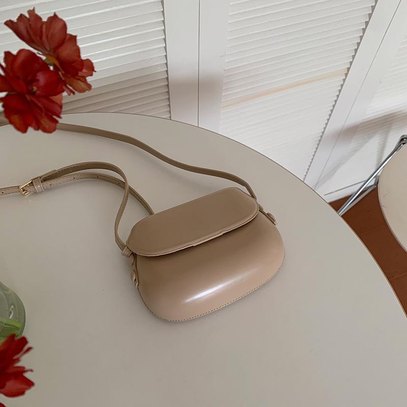 Новый дизайн Летняя Корейская Классика Ins Красная Сумка-седло Crossbody Маленького Размера Женская Универсальная Простая Сумка для Телефона