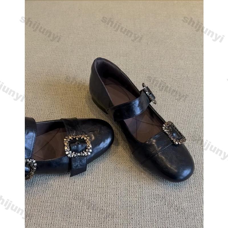 Fashion Women Shoes 2025 Spring Autumn New Vintage Soft Sole Buckle Strap Mary Jane Shoes Fashion Comfort Metal Decoration Ballet Shoes