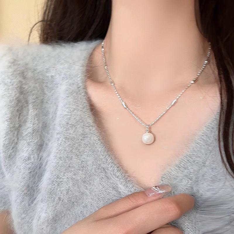 «Модное элитное жемчужное ожерелье: Универсальная цепочка на ключицу из титановой стали для женщин