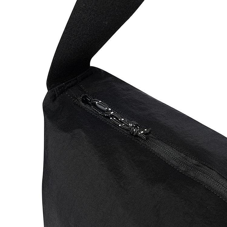 Jordan 22.5L Large Capacity Air Logo Nylon Shoulder Bag Unisex bags Black JD2623077AD-002
