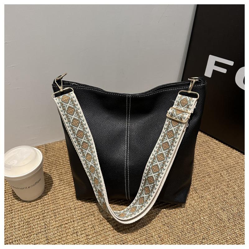 Today's Popular Retro High-texture Bucket Simple Bag Women's Bag Pu Sewing Line Oblique Span Shoulder Armpit Bag