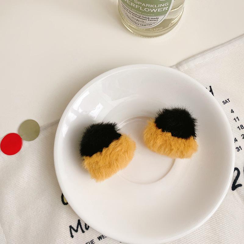 3D Плюшевые Заколки для Волос с Кошачьими Ушками - Милые Аксессуары для Челки в Японском Стиле