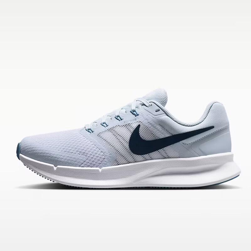 Nike Женские беговые кроссовки Run Swift 3