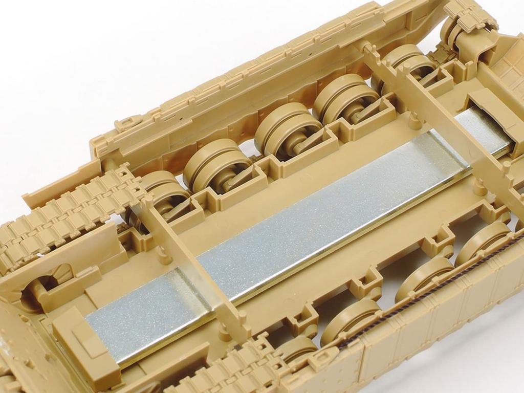 Tamiya Военная миниатюрная серия британский основной боевой танк Challenger 2, спецификация войны в Ираке, пластиковая модель 32601, цвет литья 1/48 № 101