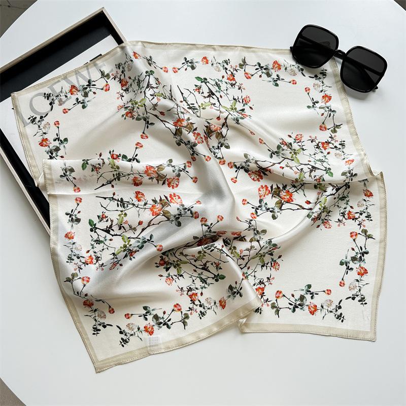 Spring and summer pastoral silk silk scarf mulberry silk sunscreen small square scarf fresh and sweet scarf thin silk scarf