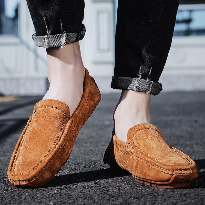 Fashion New Men Casual Shoes Fashion Summer Mens Shoes Suede Leather Mens Loafers Moccasins Brand Slip On Male Flat Driving Shoes Brown