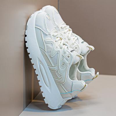 Кроссовки Forrest Gump женские 2025 новая весна и осень сетка легкие спортивные папины кроссовки мягкая подошва белые кроссовки амортизация бег путешествия