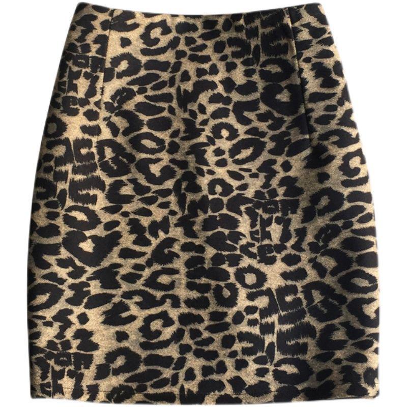 Короткая юбка из шерсти с леопардовым принтом для женщин - осень/зима 2025 г., высокая талия, облегающий А-силуэт, корейский стиль, универсальный дизайн в виде зонтика.