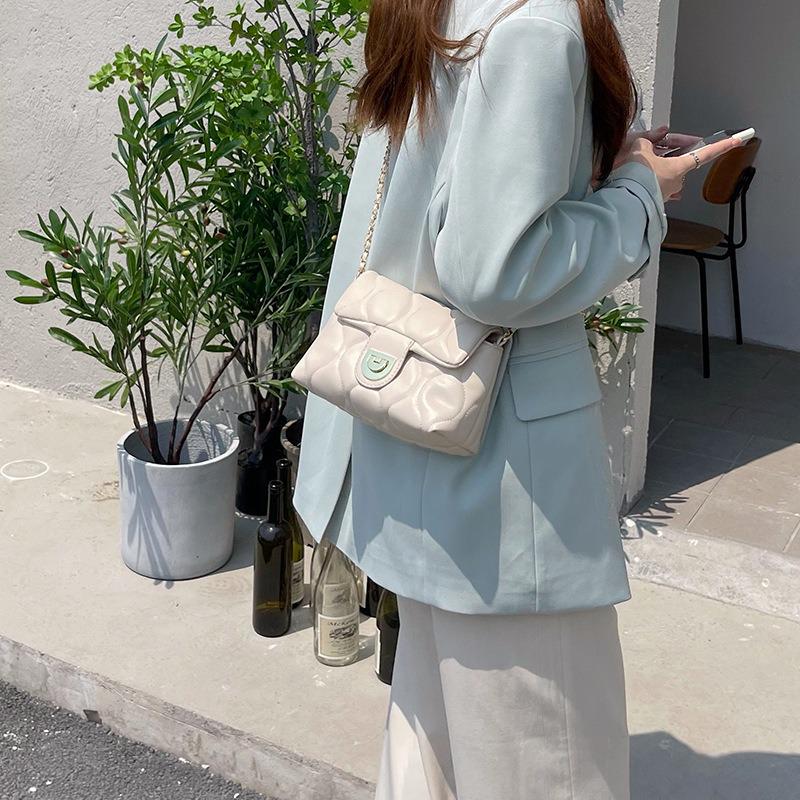 Маленькая роскошная женская сумка через плечо и почтальонка - новая модная универсальная сумка в стиле милой девушки