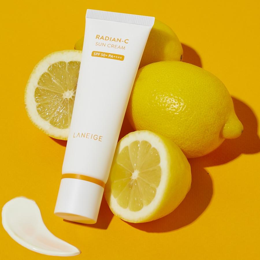 LANEIGE Солнцезащитный крем Radian-C SPF50+ PA++++ 50 мл