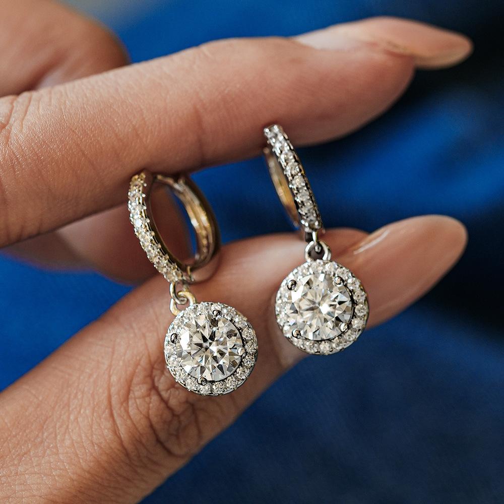 S925 Sterling Silver Luxury Round Bezel Set Moissanite Stud Earrings Bridal Wedding Earrings for Women