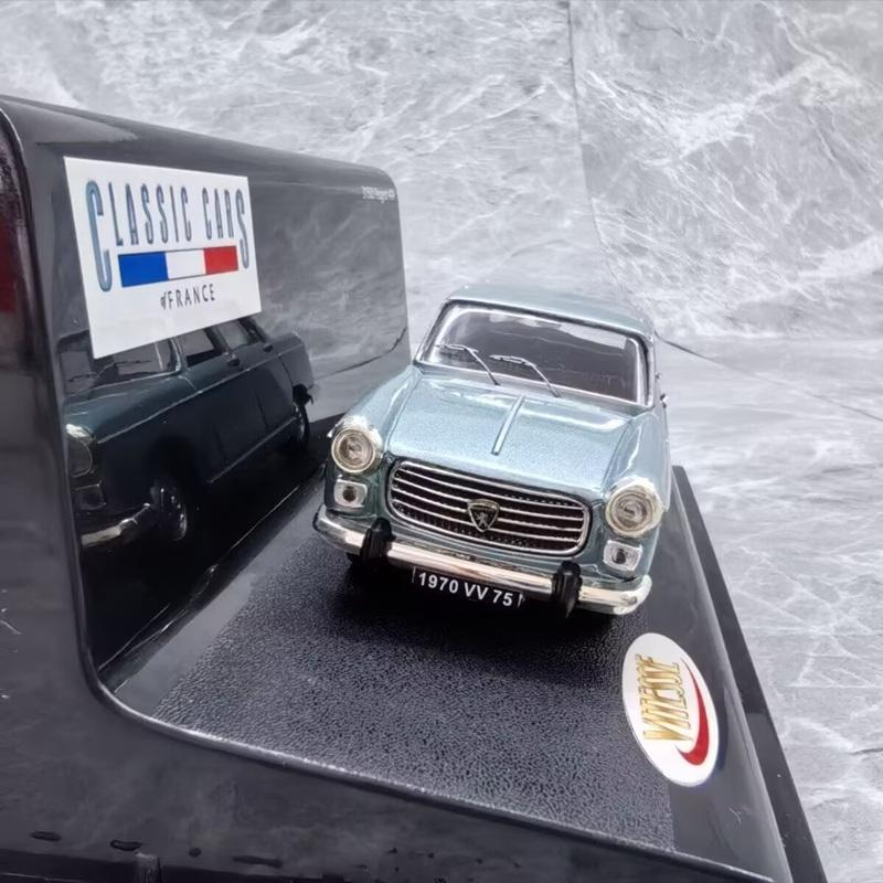 1/43 Peugeot 404 1970 Сплав Классическая Модель Автомобиля Литье под Давлением Металл Ретро Старый Автомобиль Модель Транспортного Средства Симуляция Миниатюрный Масштаб Детская Игрушка Подарок