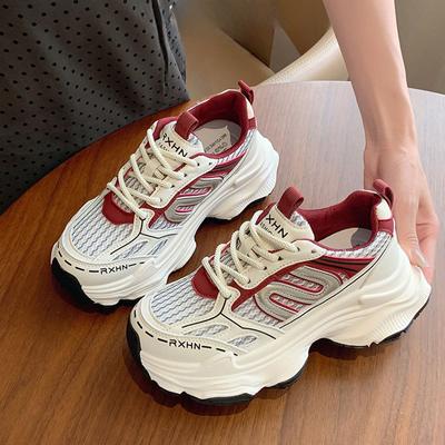 Толстая подошва, повышенная тапочка, женская обувь, летние новые сетчатые дышащие легкие кожаные повседневные кроссовки