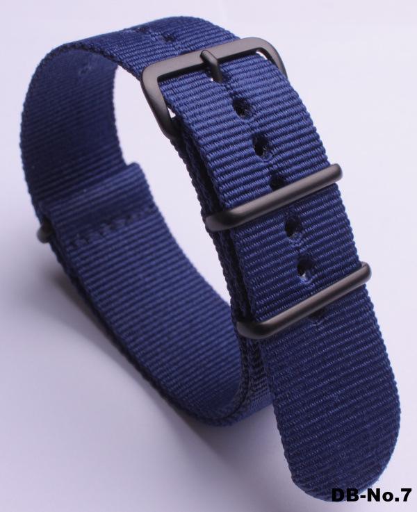Черный нейлоновый и парусиновый ремешок для часов с вакуумно-нанесенной застежкой