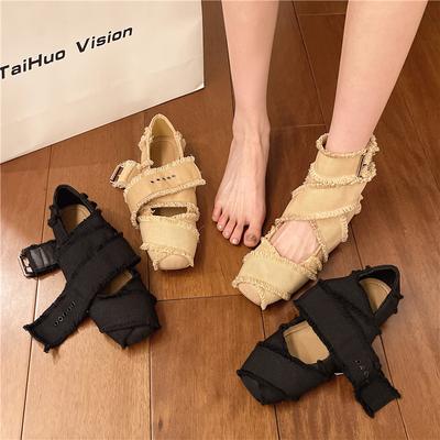 Женская обувь – Сандалии