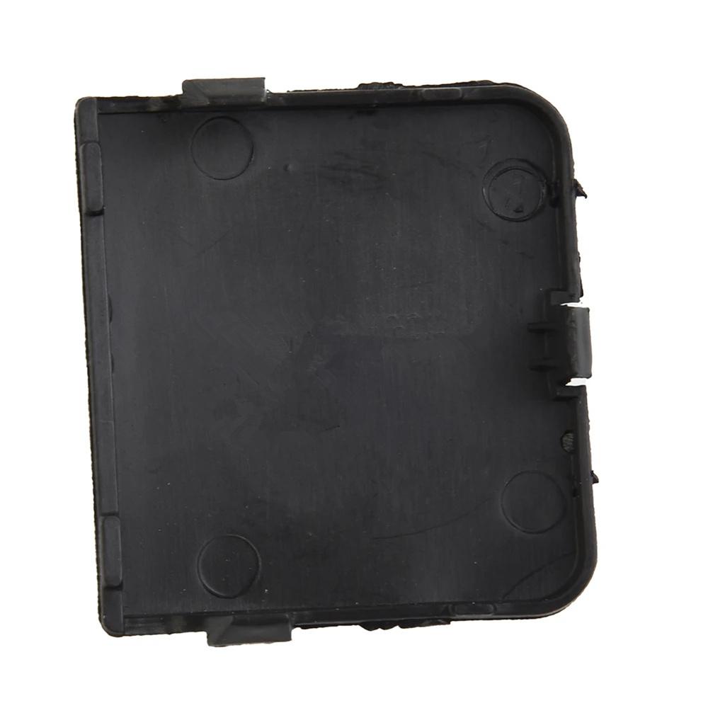 Заглушка крюка буксировки заднего бампера для Ford Focus 2015-2018 1872237 / F1EB-17K922-AB