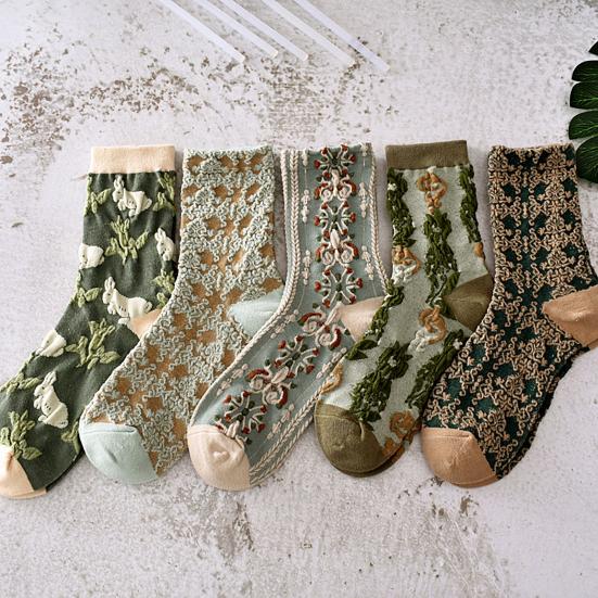 45422 Pairs Women Floral Cotton Socks Vintage Embroidered Patterned Crew Socks Ethnic Style Ankle Dress