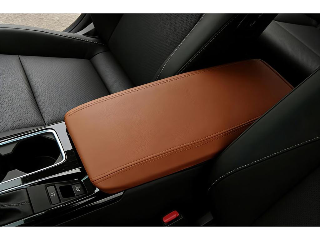 Чехол-подлокотник из микрофибры и кожи для Toyota Camry 9-го поколения 2024-2026 гг. - Прочный, износостойкий и грязеотталкивающий.