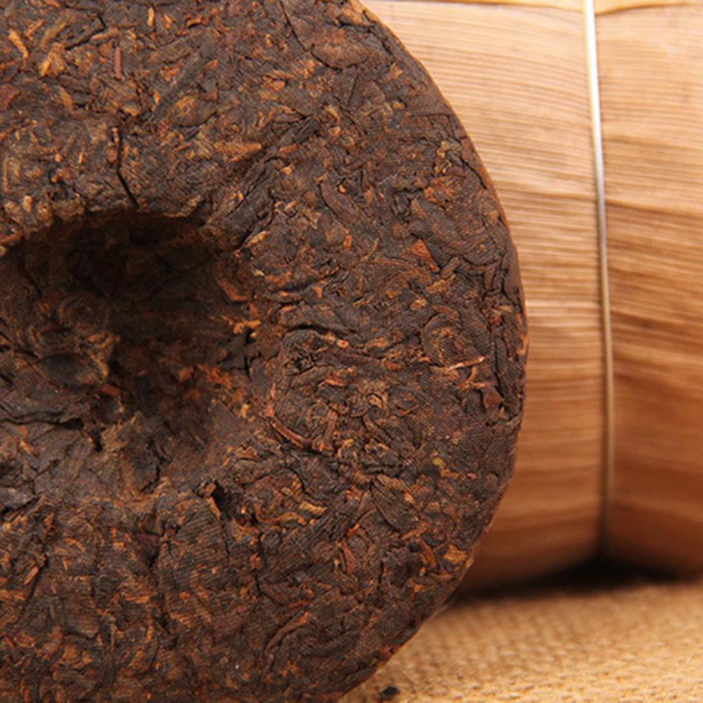 100g High Quality Chinese Aged Yunnan Puerh Ripe Tea Round Brick Health Care