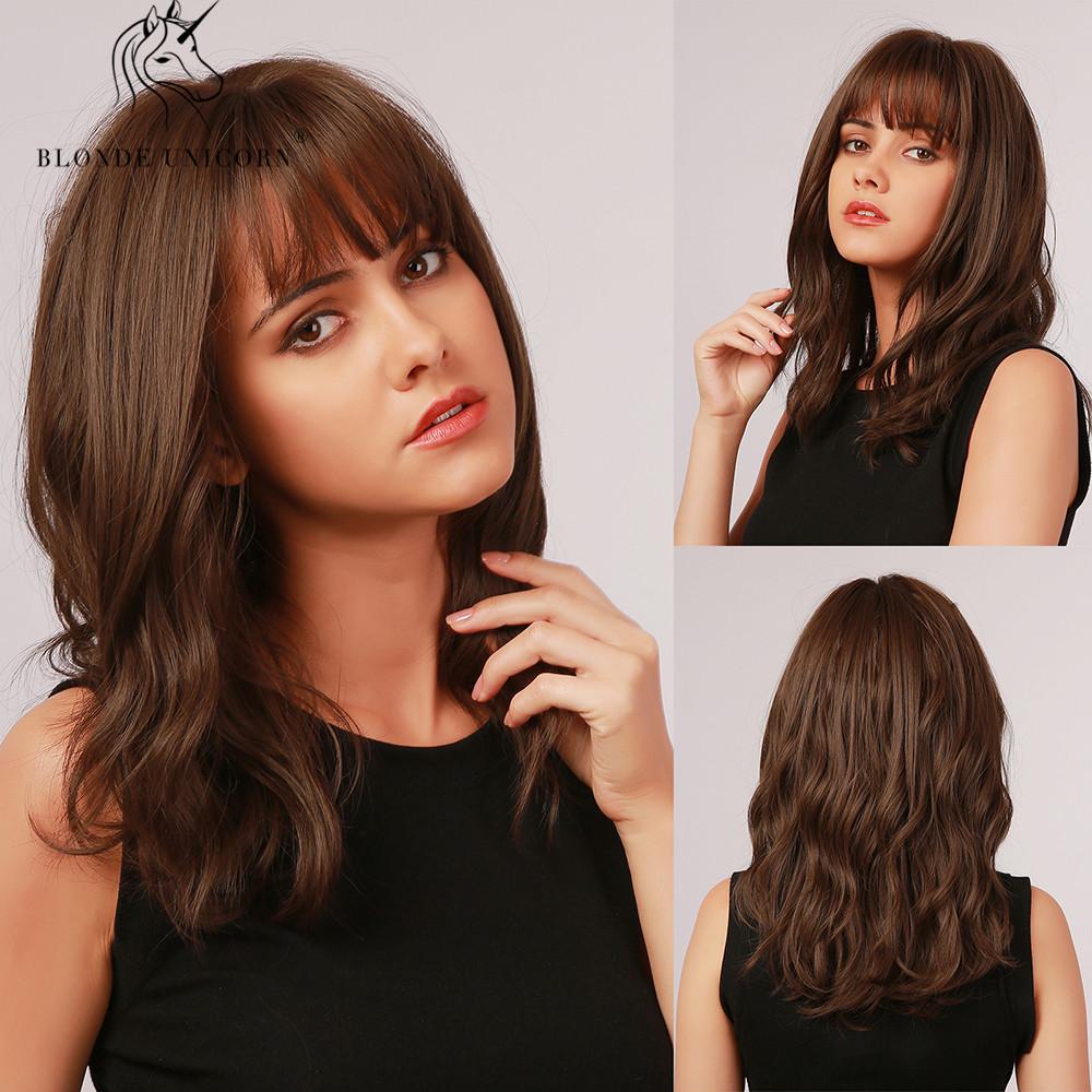 BLONDE UNICORN Женский парик высокого качества, темно-коричневый, с естественной волной, длинные вьющиеся волосы с челкой, парик для вечеринок и повседневных занятий