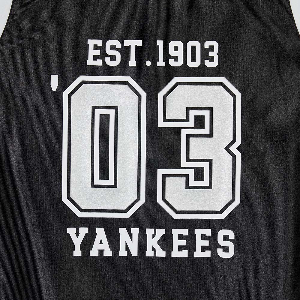 Новые майки MLB SS24 New York Yankees Женские Черные 3FTKV0443-50BKS