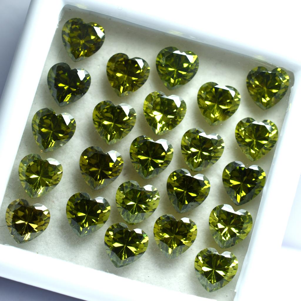 Natural Green Sapphire Loose Gemstone 12 pcs Ceylon Heart 6x6 mm Lot September Birthday Birthstone