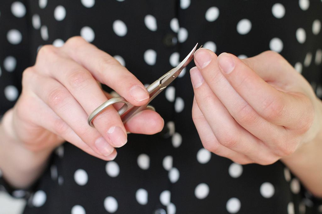 Mont Bleu Nail Scissors Made In Italy Blades Made In Germany Solingen,