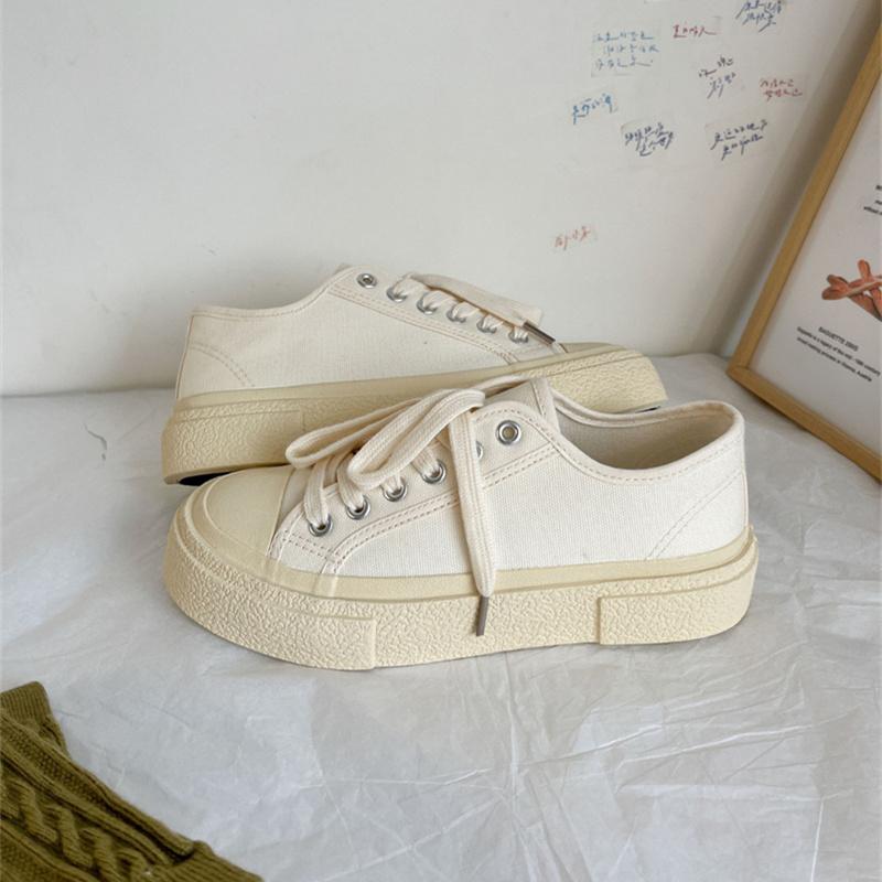 Sneakers Woman Spring Autumn Lace Up Flats Shoes Casual Women Vulcanized Shoes Sports Ladies Canvas Sneakers Platform Shoes 2024
