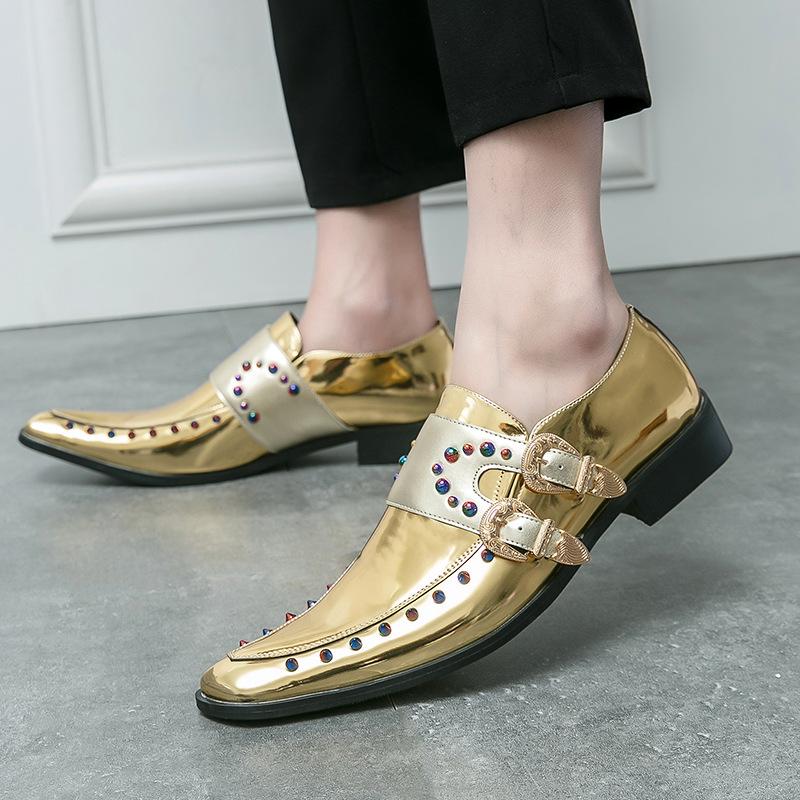 Мода 2025 Новая Британская Деловая Повседневная Мужская Обувь, модная кожаная обувь челси, роскошная обувь золотистого цвета с острым носком, мужская кожаная обувь больших размеров