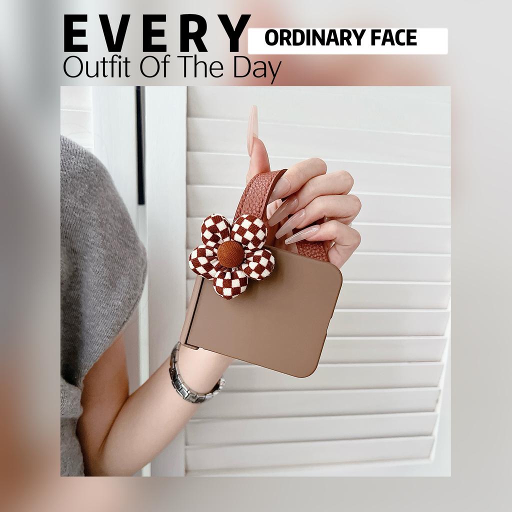 Градиентный ремешок на запястье Чехол-книжка для Samsung Galaxy Z Flip 6 5 4 3 Flip6 Flip5 Flip4 Flip3 Защита шарнира Противоударный чехол