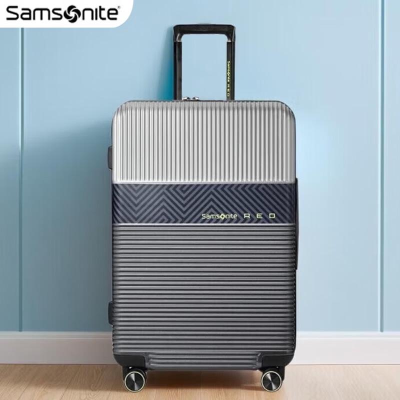 Samsonite PC Hardside Expandable Spinner Luggage