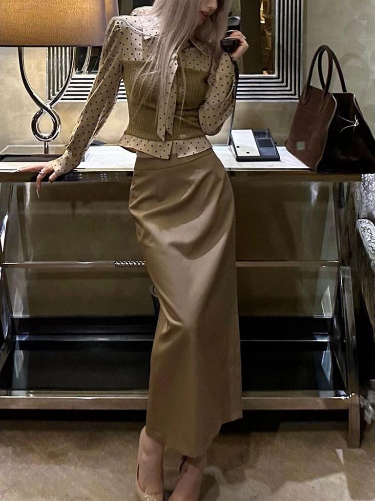 Вязаный топ в горошек с тремя рыбками и винтажная длинная юбка А-силуэта, комплект