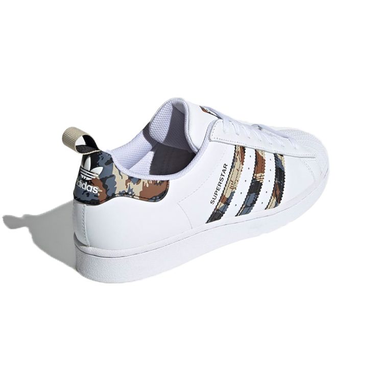 adidas Кроссовки унисекс Superstar White Savanna Camo Cloud-White Wild-Brown GV9698