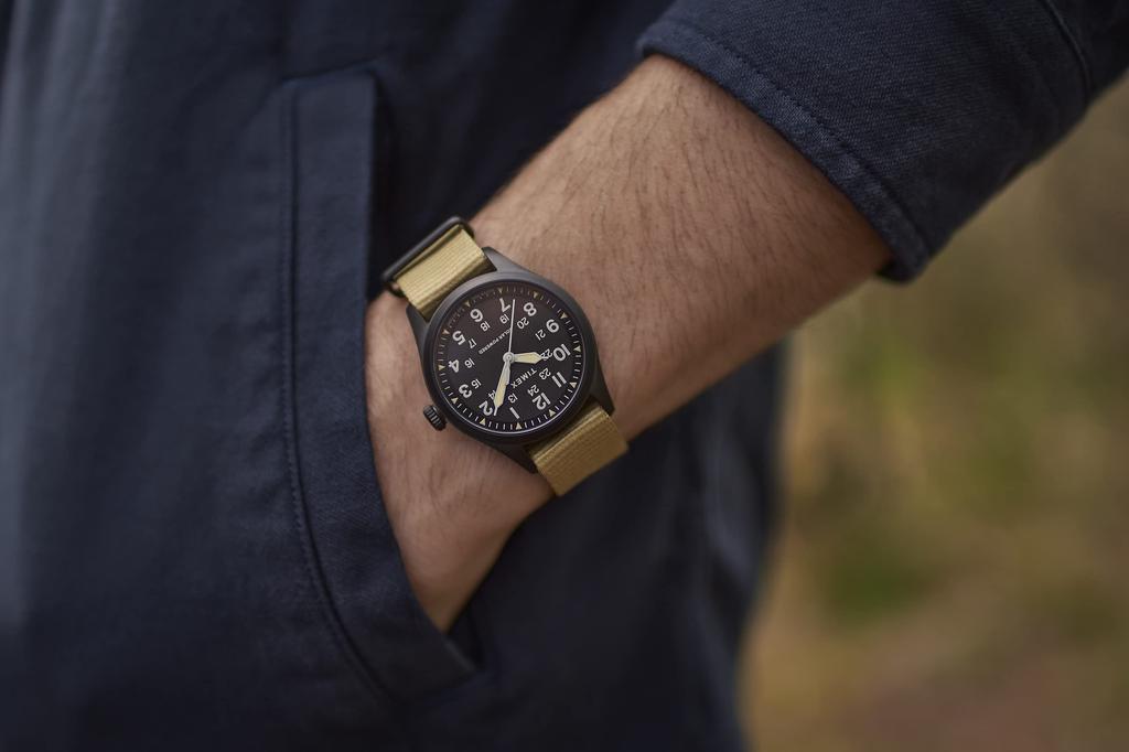 TIMEX Часы Expedition North TW2V00400 Хаки [TIMEX (Таймекс) Мужской [Б/У]