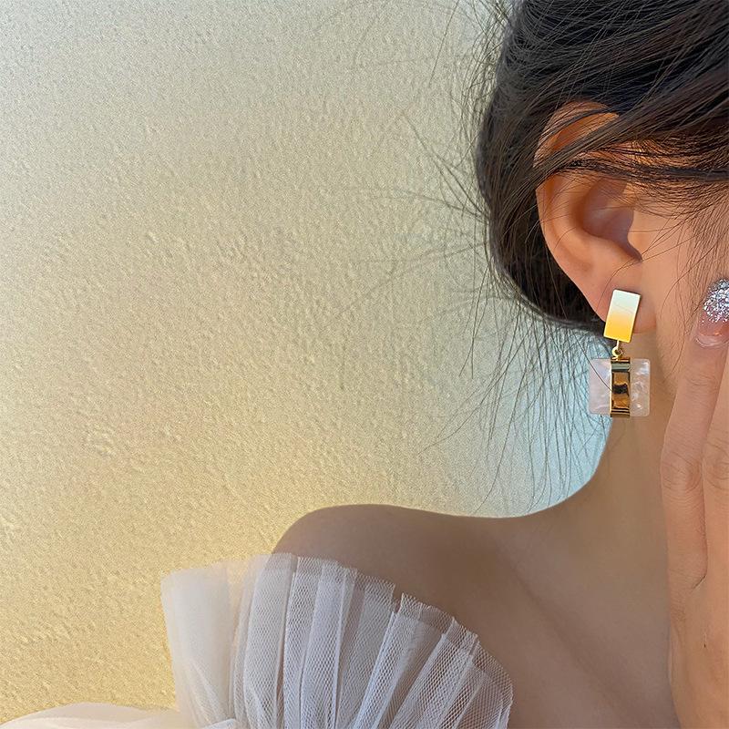 Ретро Геометрические Квадратные Серьги-Подвески для Женщин - Европейская и Американская Высокая Мода