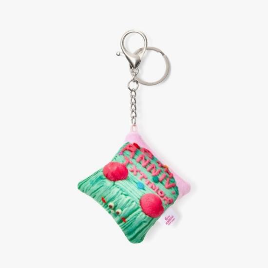 Предварительный заказ TXT 6th Anniversary TXT+MOA Cushion Key Ring