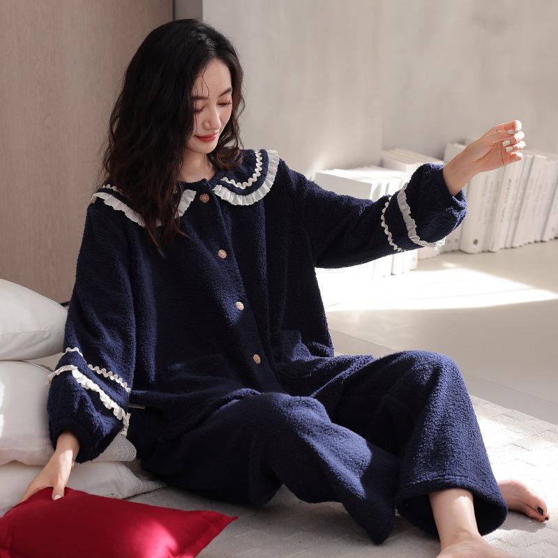 Женская пижама из кораллового флиса Осень и Зима Зимний флис Утепленный Теплый Можно носить на улице Комплект домашней одежды