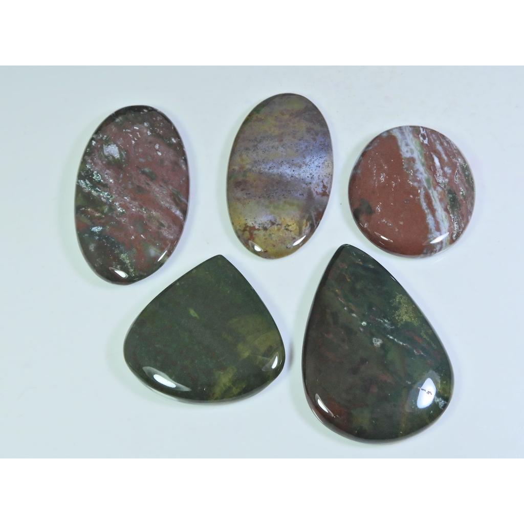 05 шт. Натуральный кроваво-красный кровавик, микс кабошонов, лот рассыпных драгоценных камней 385 карат. A-745