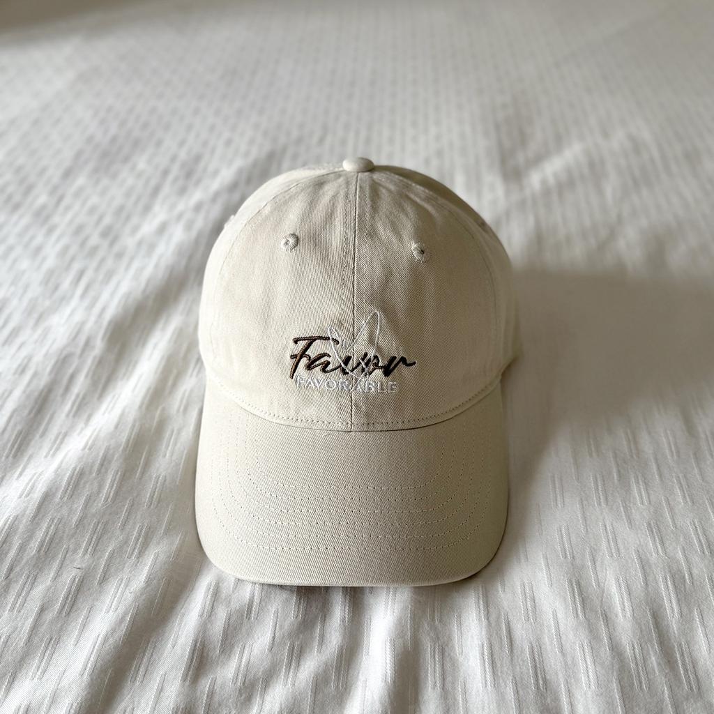 Hat women's new raspberry color baseball cap spring and summer sunshade sunscreen cap versatile face small cap men