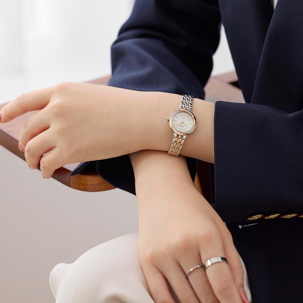 Женские кварцевые часы Seiko Lukia SSWA002 Корпус с бриллиантом, выращенным в лаборатории, Хрустальное стекло Серебристый и шелковисто-розовый циферблат цвета слоновой кости Нержавеющая сталь