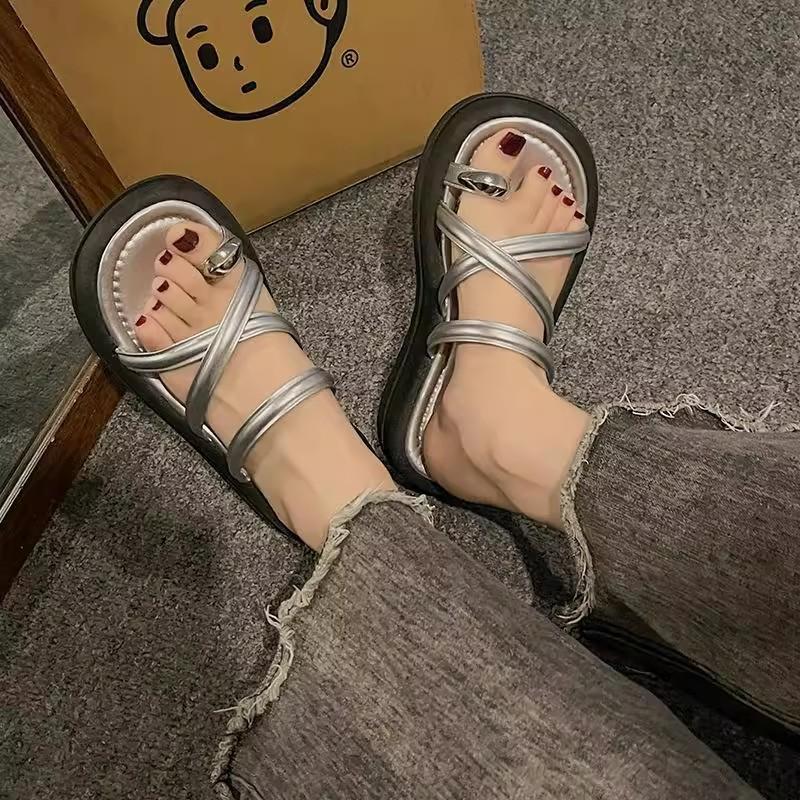 Cool Slippers Women's Outer Wear Summer New Thick-soled Heightening Small Beach Shoes Muffin Bottom Cover Toe Half Slippers