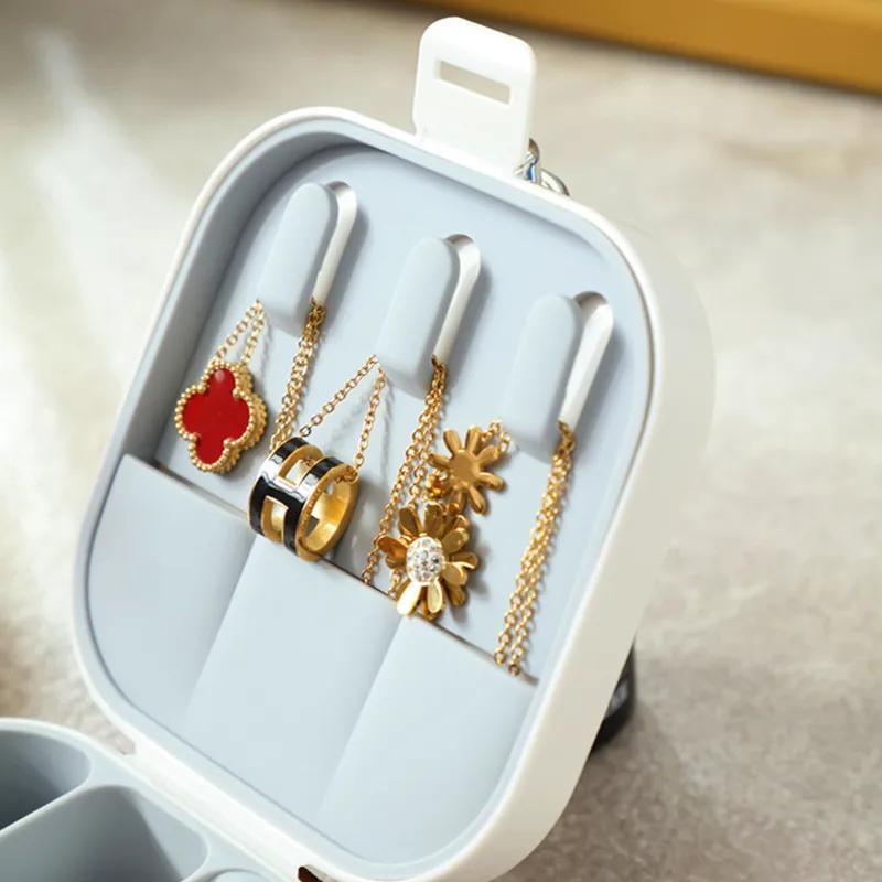 Простая и изысканная коробка для хранения ювелирных изделий, портативная и многофункциональная, с разделителями, для организации ювелирных изделий, помады, украшений, YLE25