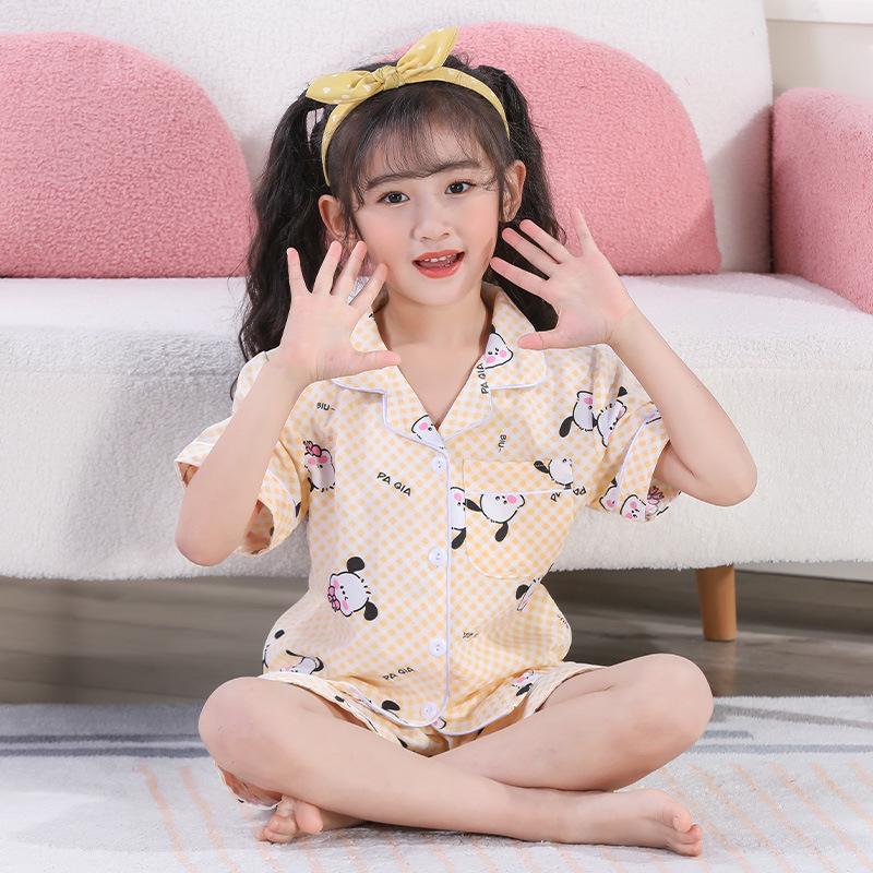 Пижамные комплекты Cross-border Summer Cloud Cotton Cartoon для девочек — топы с короткими рукавами и шорты для детей среднего и старшего возраста.