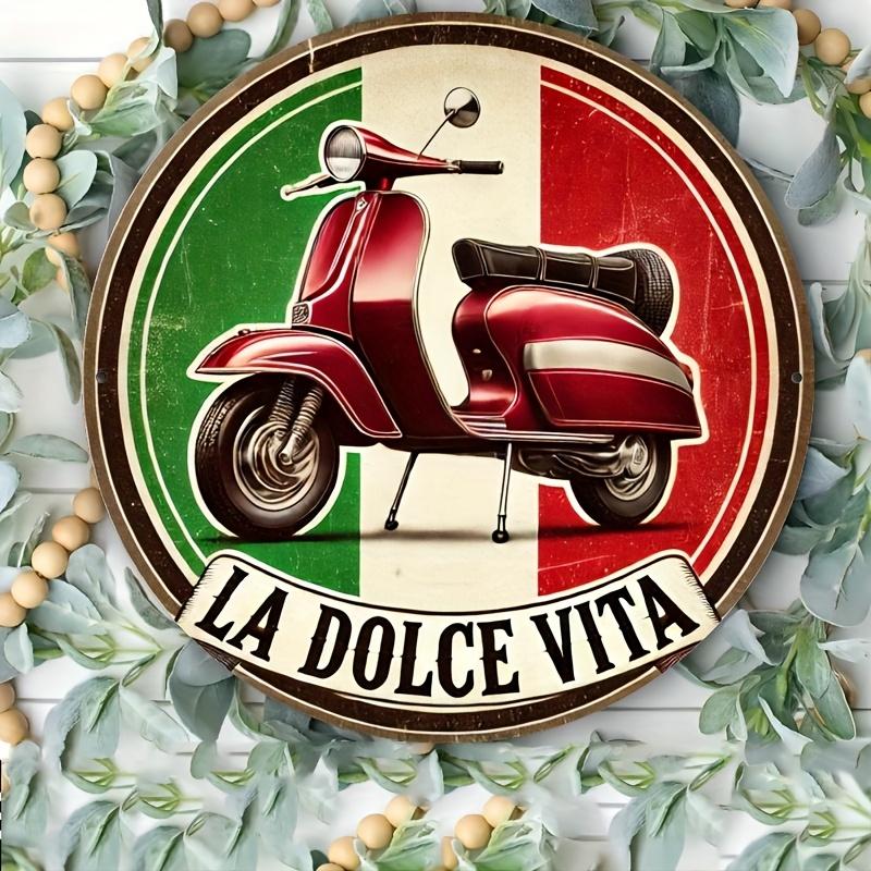 Знак D Flat La Dolce Vita Круглый Алюминиевый Знак Винтажный Итальянский Декор с Дизайном Красного Скутера для Дома Кухни Сада